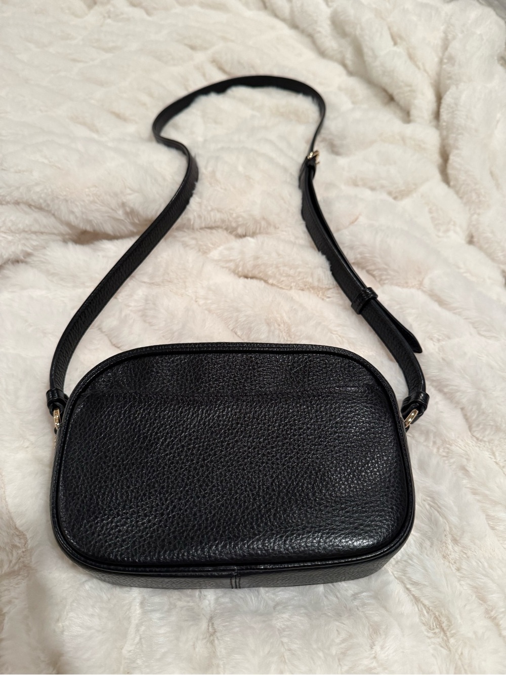 Coach Black Pebbled Leather Crossbody Bag with Gold Hardware - Picture 2 of 7